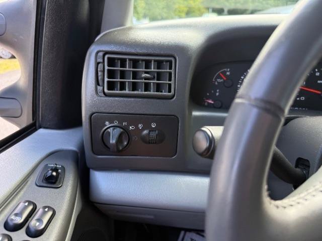 Used 2004 Ford F350 XLT AWD/4WD image 25