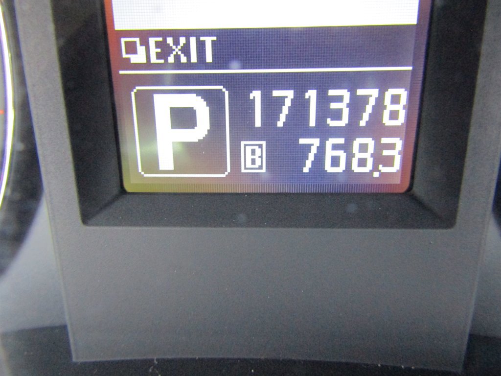 Used 2010 INFINITI G37 Journey w/ Premium Pkg image 9