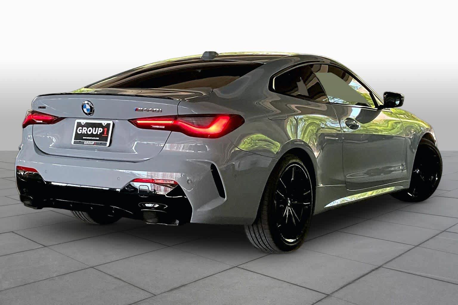 Certified 2024 BMW 440i xDrive Coupe w/ Premium Package AWD/4WD image 12