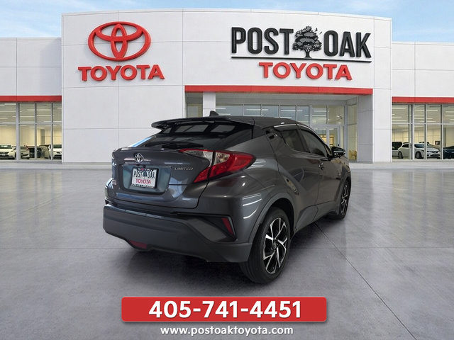 Used 2019 Toyota C-HR Limited FWD image 5