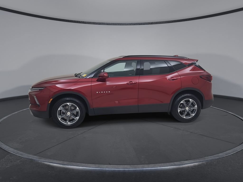 Used 2025 Chevrolet Blazer LT w/ Convenience Package AWD/4WD image 8