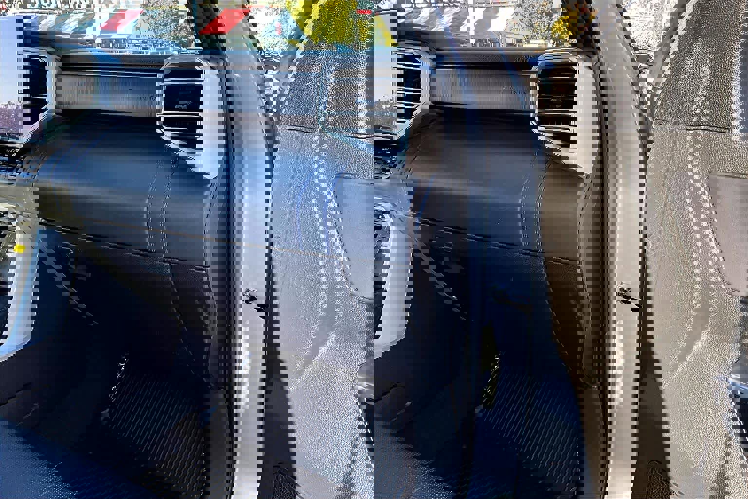 Used 2024 Toyota Tundra Platinum w/ TRD Off-Road Package image 18