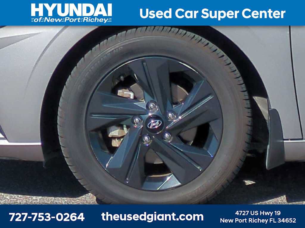 Used 2023 Hyundai Elantra SEL FWD image 10