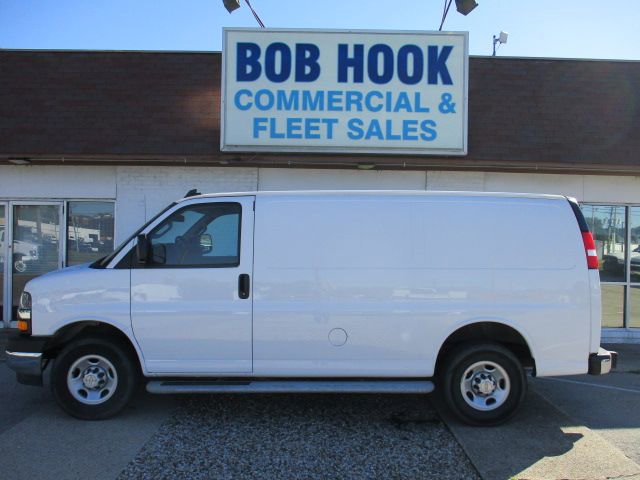 Used 2024 Chevrolet Express 2500 w/ Driver Convenience Package RWD image 31
