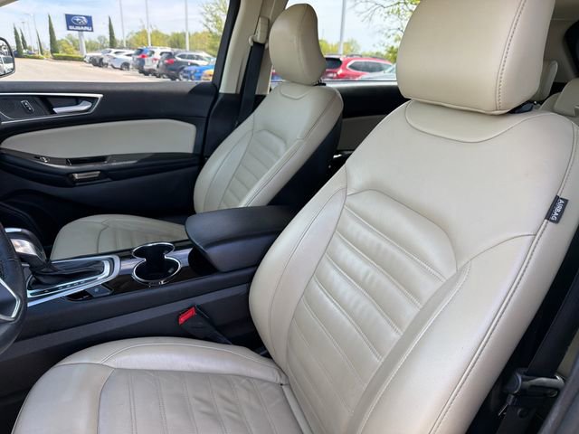 Used 2018 Ford Edge SEL w/ Equipment Group 201A image 19