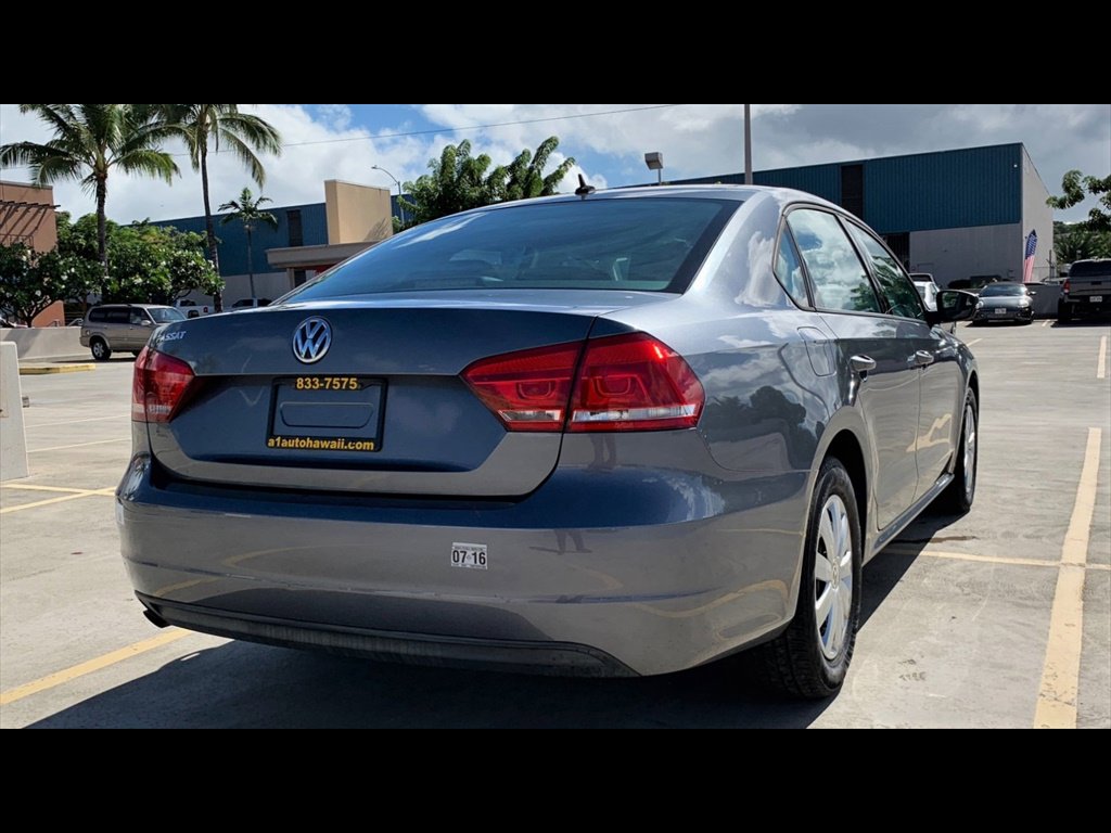 Used 2013 Volkswagen Passat 2.5 S FWD image 5