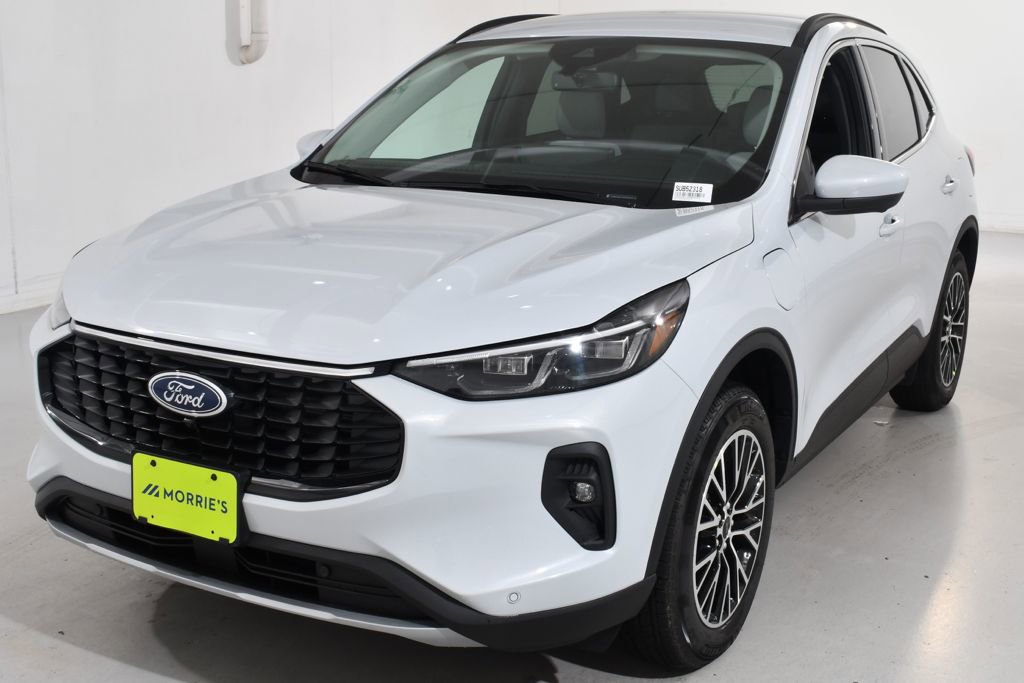 New 2025 Ford Escape SE w/ PHEV Premium Package image 2