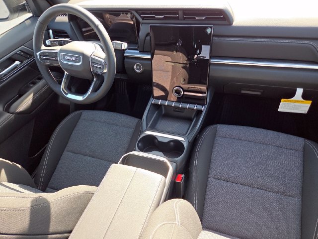 New 2027 GMC Terrain Elevation w/ LPO, Floor Liner Package FWD image 20