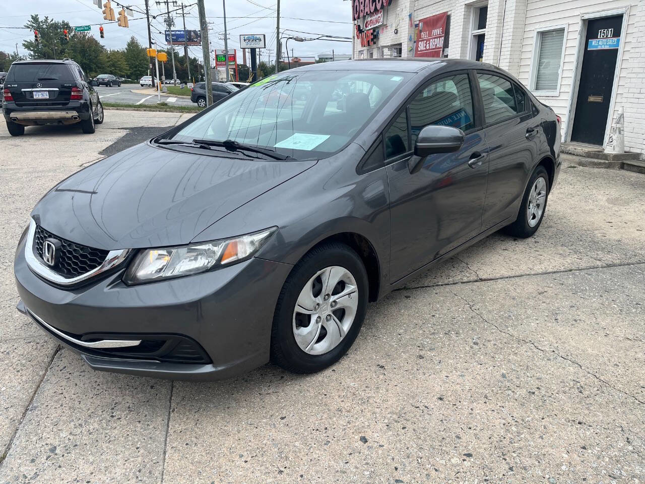 Used 2015 Honda Civic LX image 3
