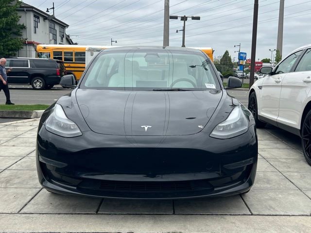 Used 2023 Tesla Model 3 Standard Range RWD image 4