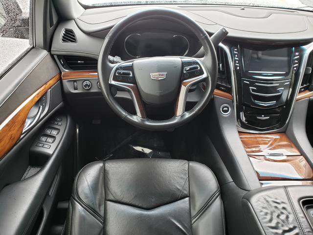 Used 2017 Cadillac Escalade 4WD image 13