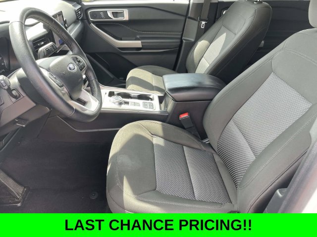 Certified 2024 Ford Explorer XLT RWD image 13