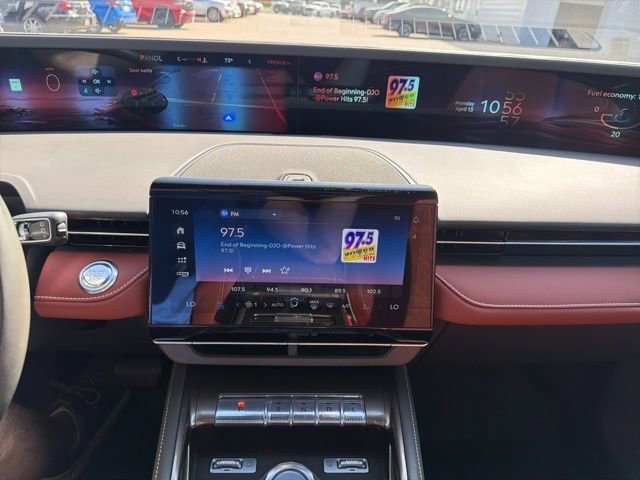 Used 2024 Lincoln Nautilus Black Label w/ Jet Appearance Package (87T) AWD/4WD image 25