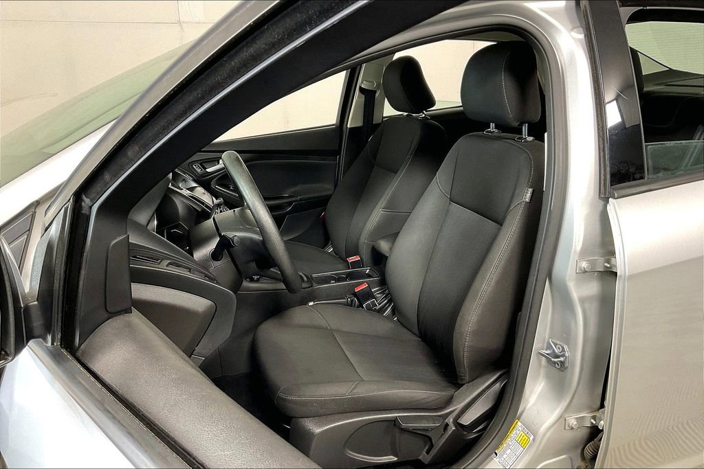 Used 2017 Ford Focus SEL image 23