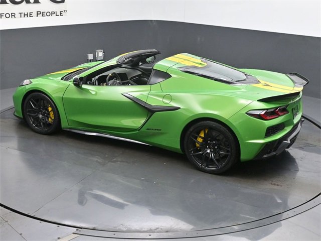 New 2026 Chevrolet Corvette Z06 w/ Stealth Interior Trim Package image 24