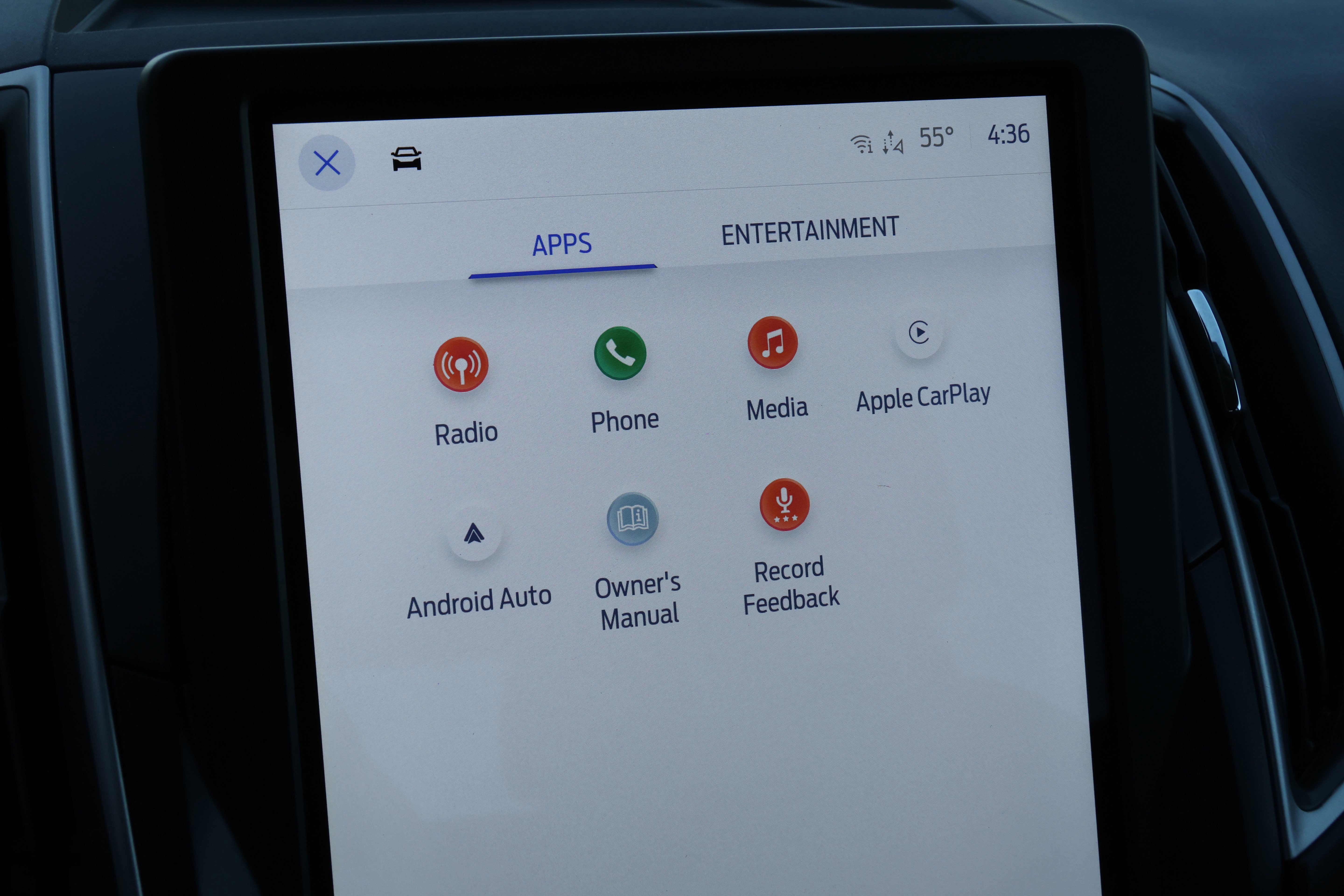 Used 2024 Ford Edge SEL w/ Convenience Package image 25