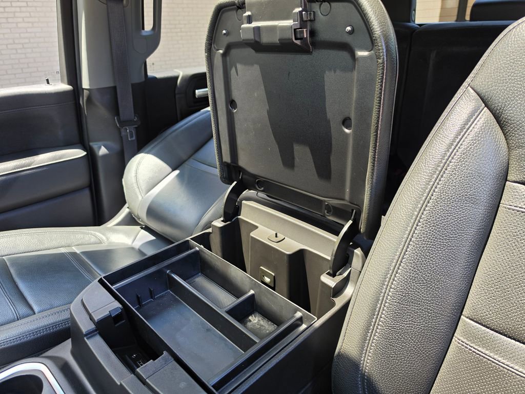 Used 2021 GMC Sierra 3500 Denali w/ Denali Black Diamond Edition AWD/4WD image 30