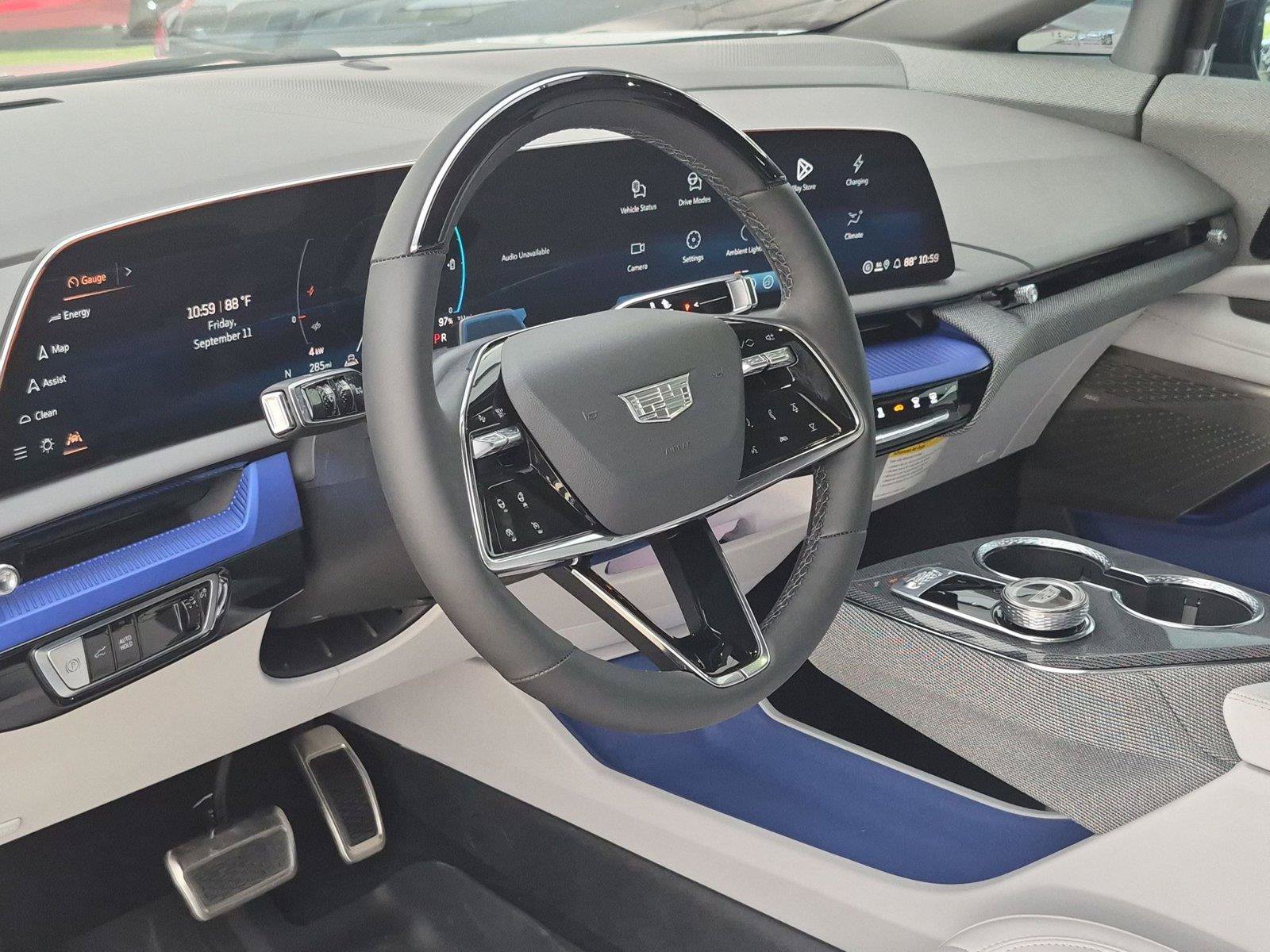 New 2027 Cadillac Optiq Luxury RWD image 10