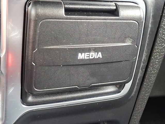 Used 2025 Jeep Wrangler Unlimited Sahara AWD/4WD image 26