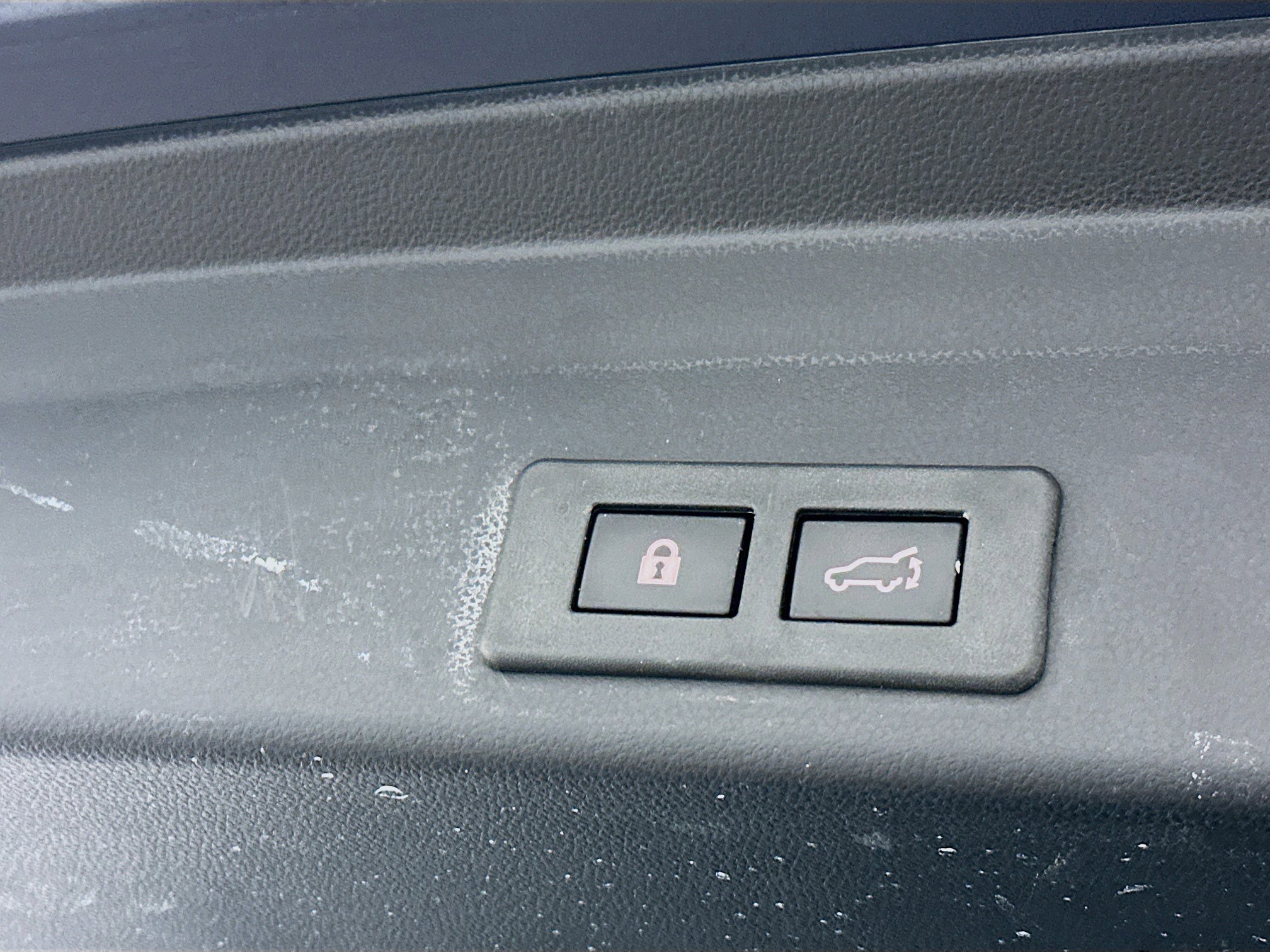 Used 2025 Subaru Ascent Premium image 31