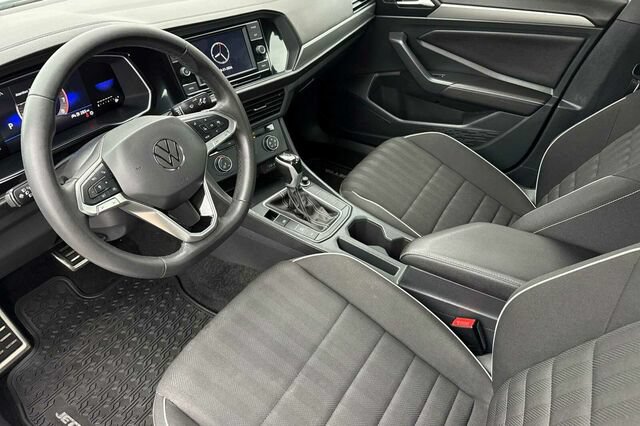 Certified 2023 Volkswagen Jetta Sport FWD image 10