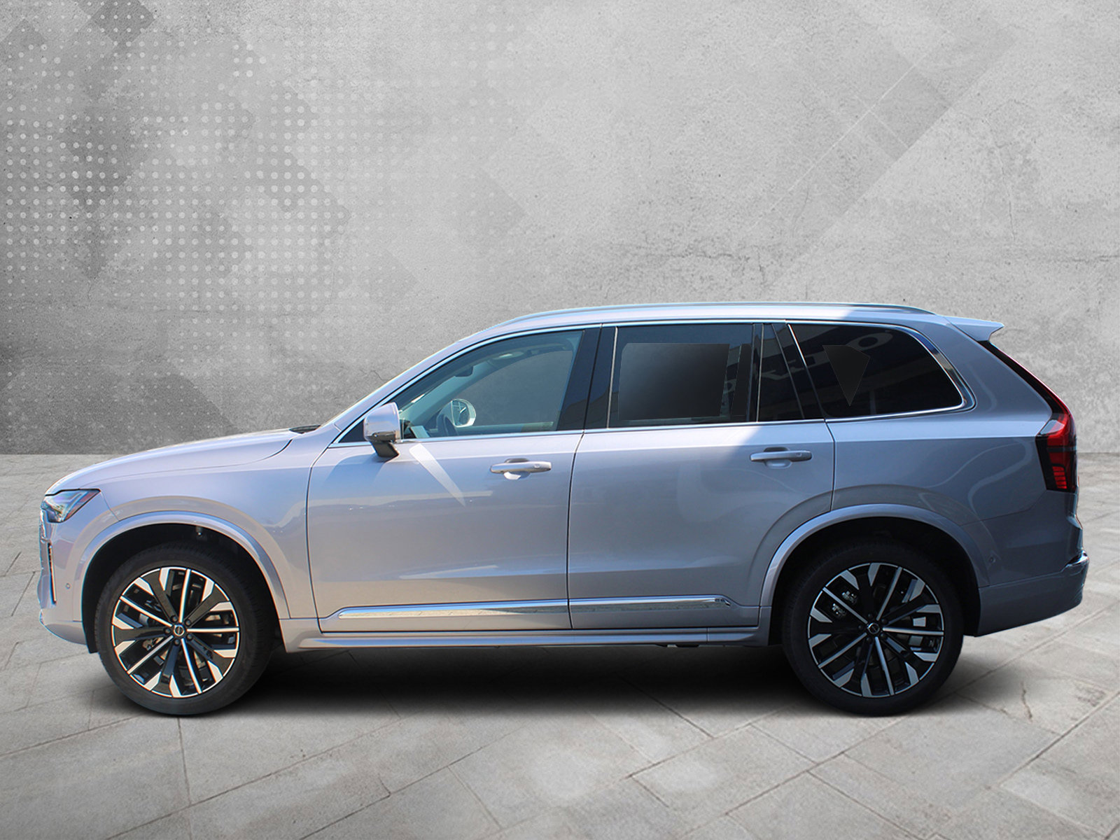 New 2026 Volvo XC90 B5 Plus w/ Protection Package AWD/4WD image 4