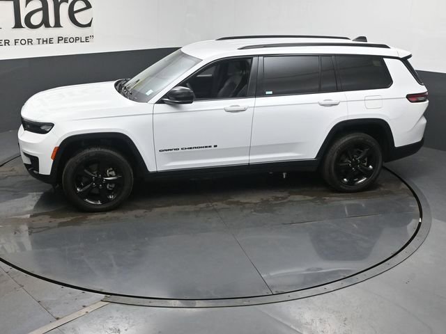 Used 2023 Jeep Grand Cherokee L Laredo AWD/4WD image 59