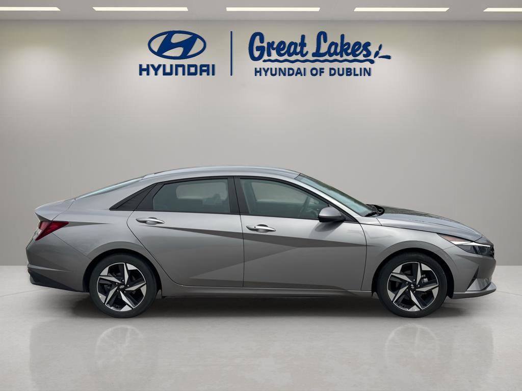 Used 2023 Hyundai Elantra SEL w/ Convenience Package image 7