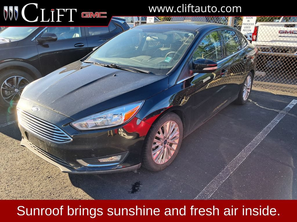 Used 2018 Ford Focus Titanium FWD image 1