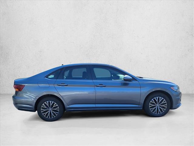 Used 2019 Volkswagen Jetta SE w/ Cold Weather Package FWD image 6