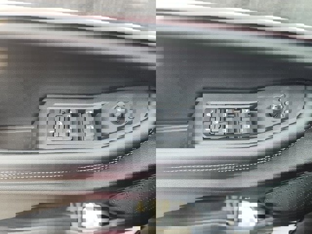 New 2025 Jeep Grand Cherokee L Limited w/ Trailer Tow Package image 19