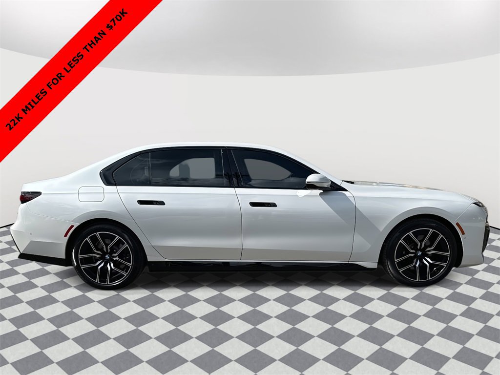 Used 2023 BMW i7 xDrive60 image 6