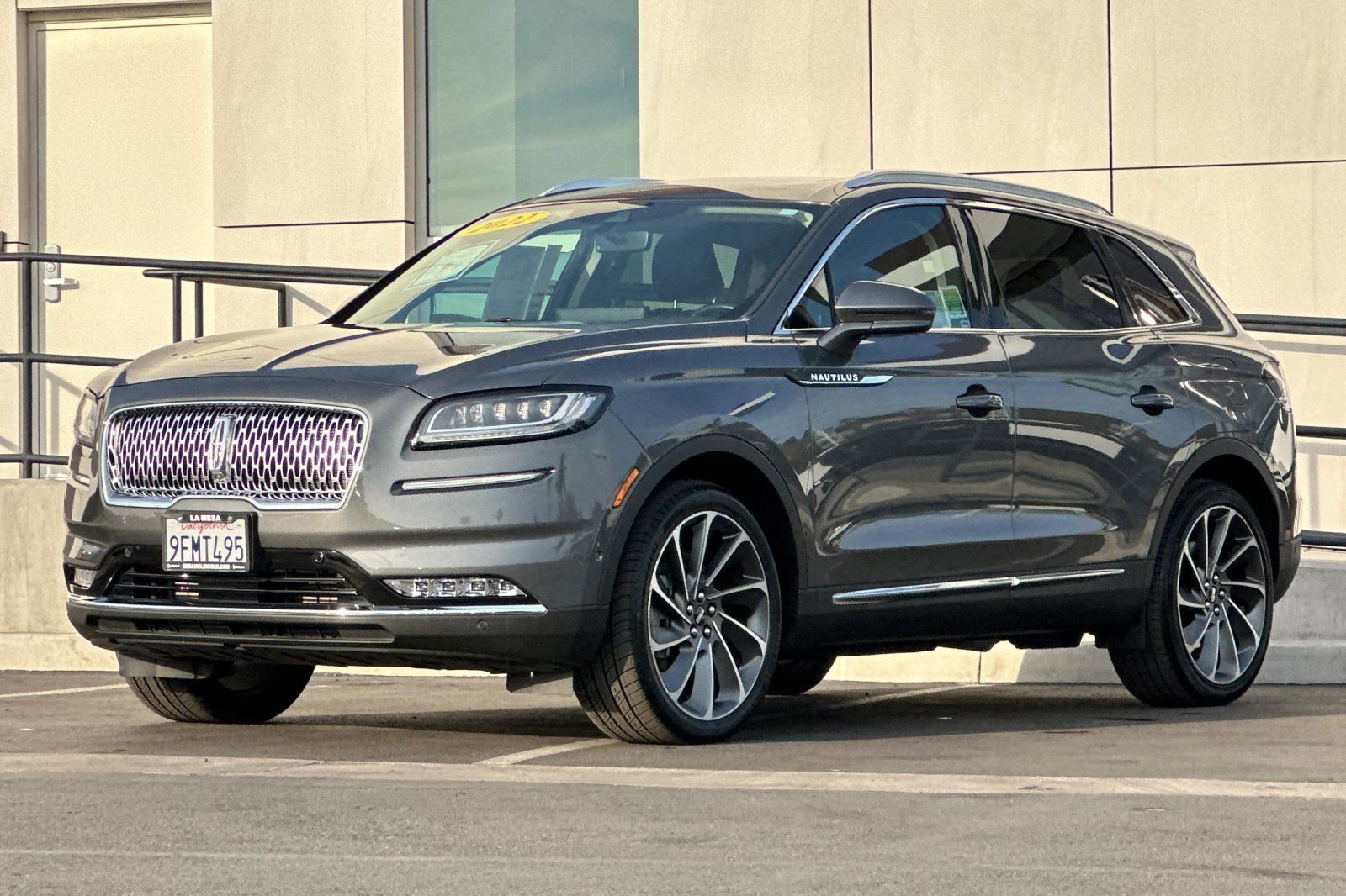 Certified 2022 Lincoln Nautilus Reserve w/ Equipment Group 202A AWD/4WD image 7