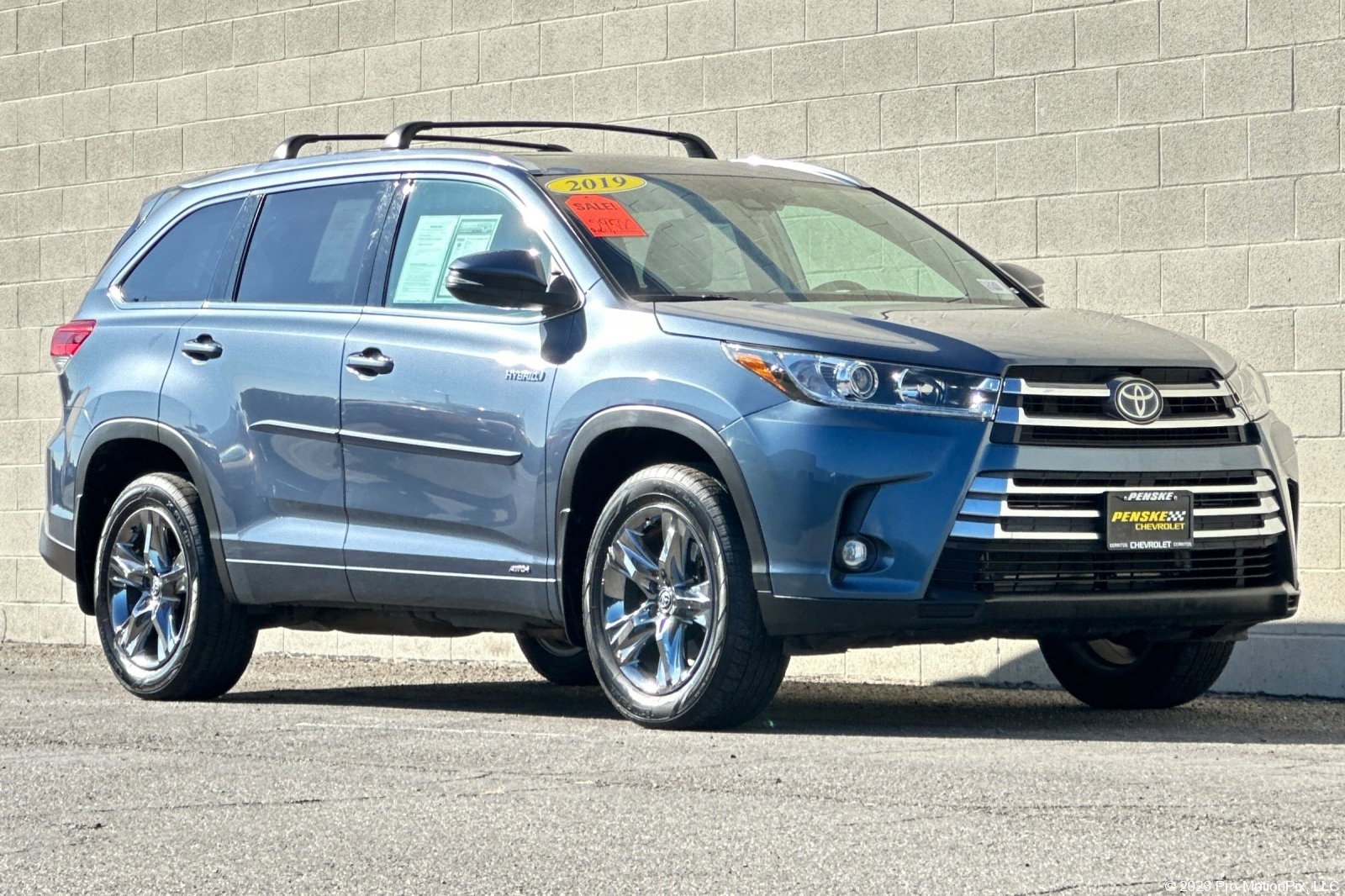 Used 2019 Toyota Highlander AWD Hybrid