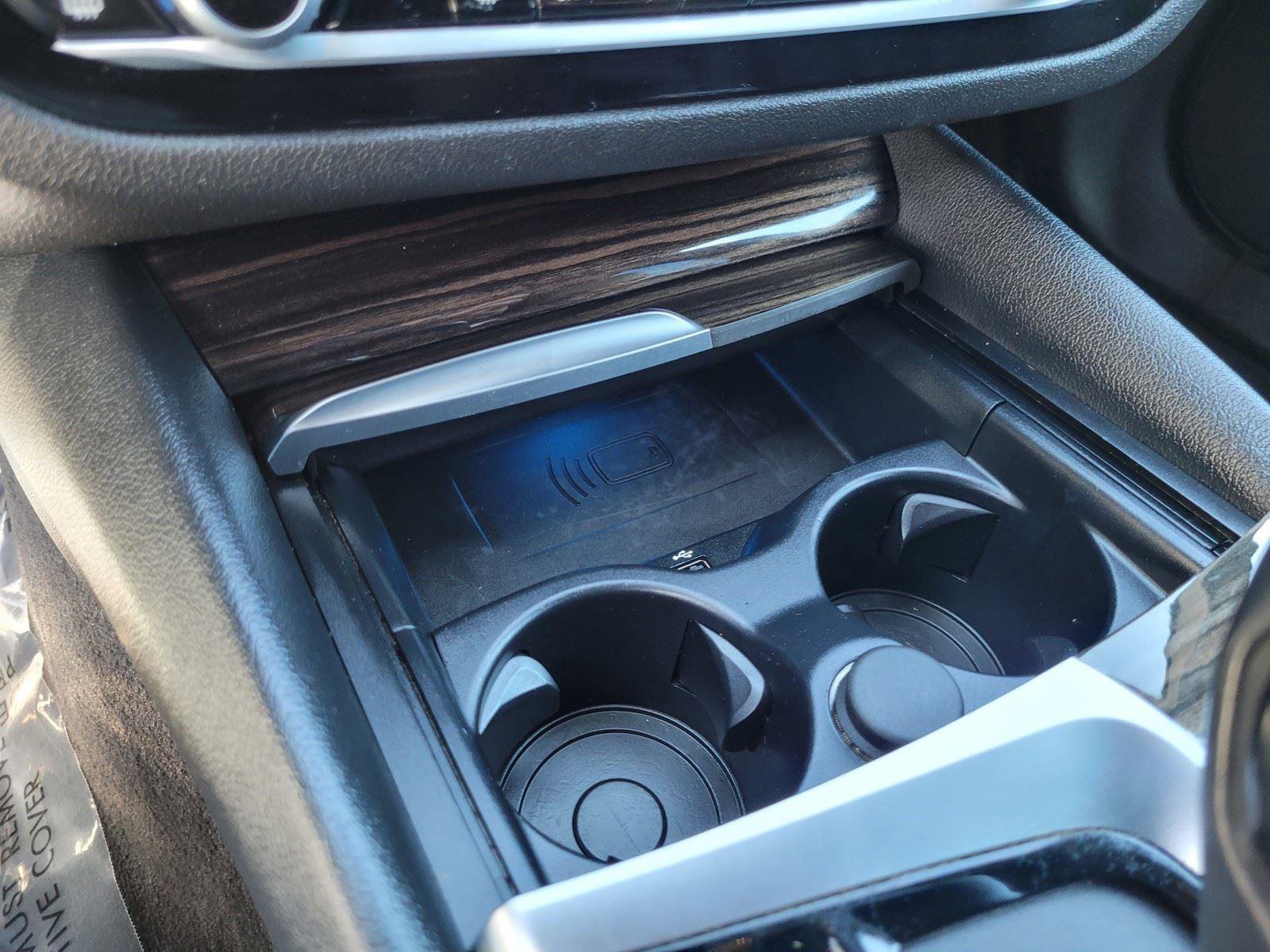 Used 2021 BMW 530e w/ Parking Assistance Package RWD image 27