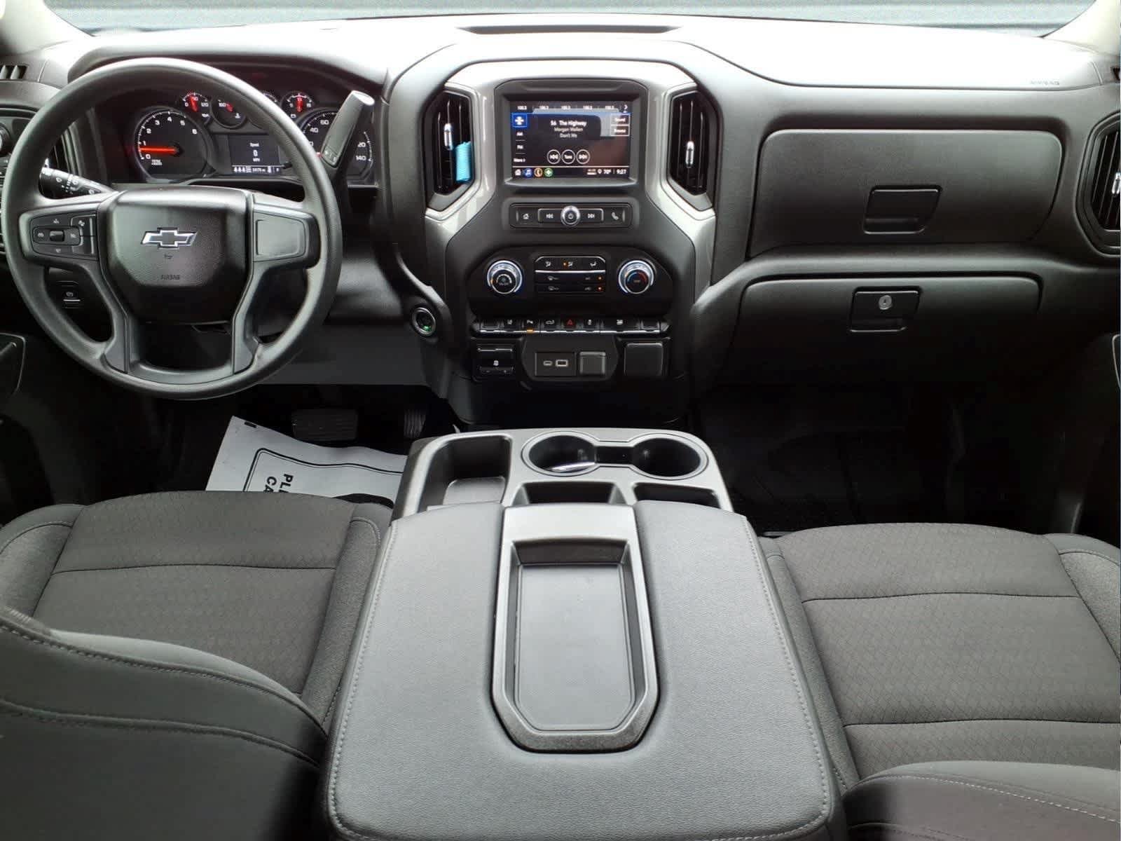 Used 2025 Chevrolet Silverado 2500 Custom w/ Custom Value Package AWD/4WD image 11