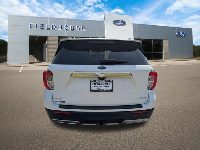 Used 2023 Ford Explorer XLT w/ Equipment Group 202A AWD/4WD image 9