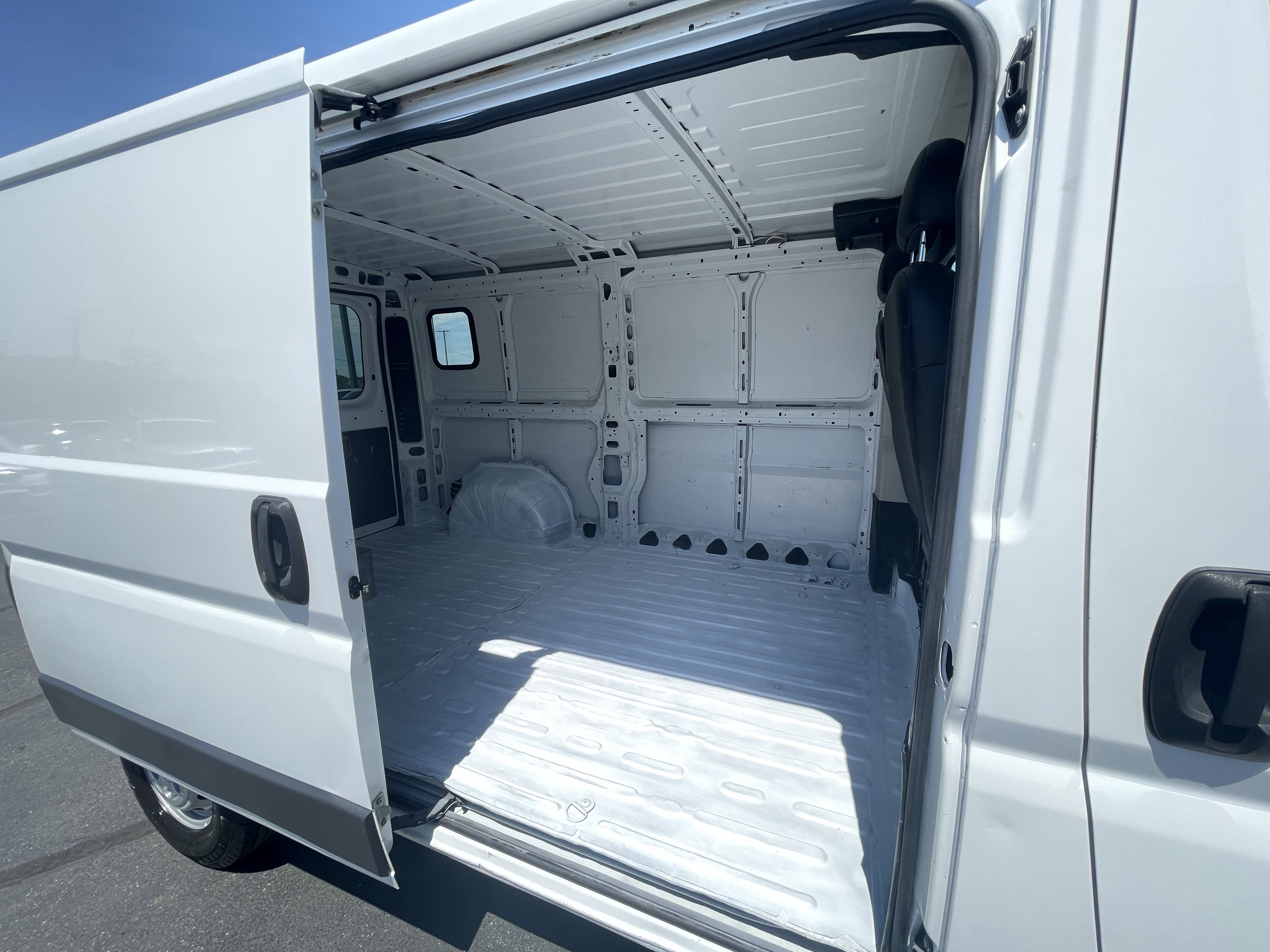 Used 2016 RAM ProMaster 1500 FWD image 12