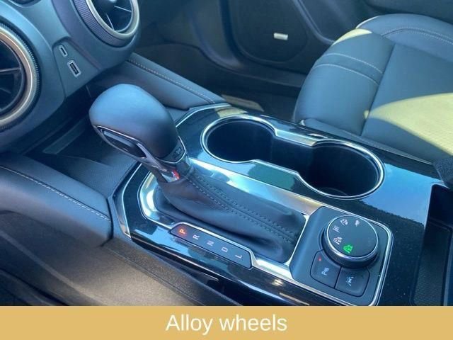 Used 2024 Chevrolet Blazer Premier w/ Driver Confidence II Package image 38