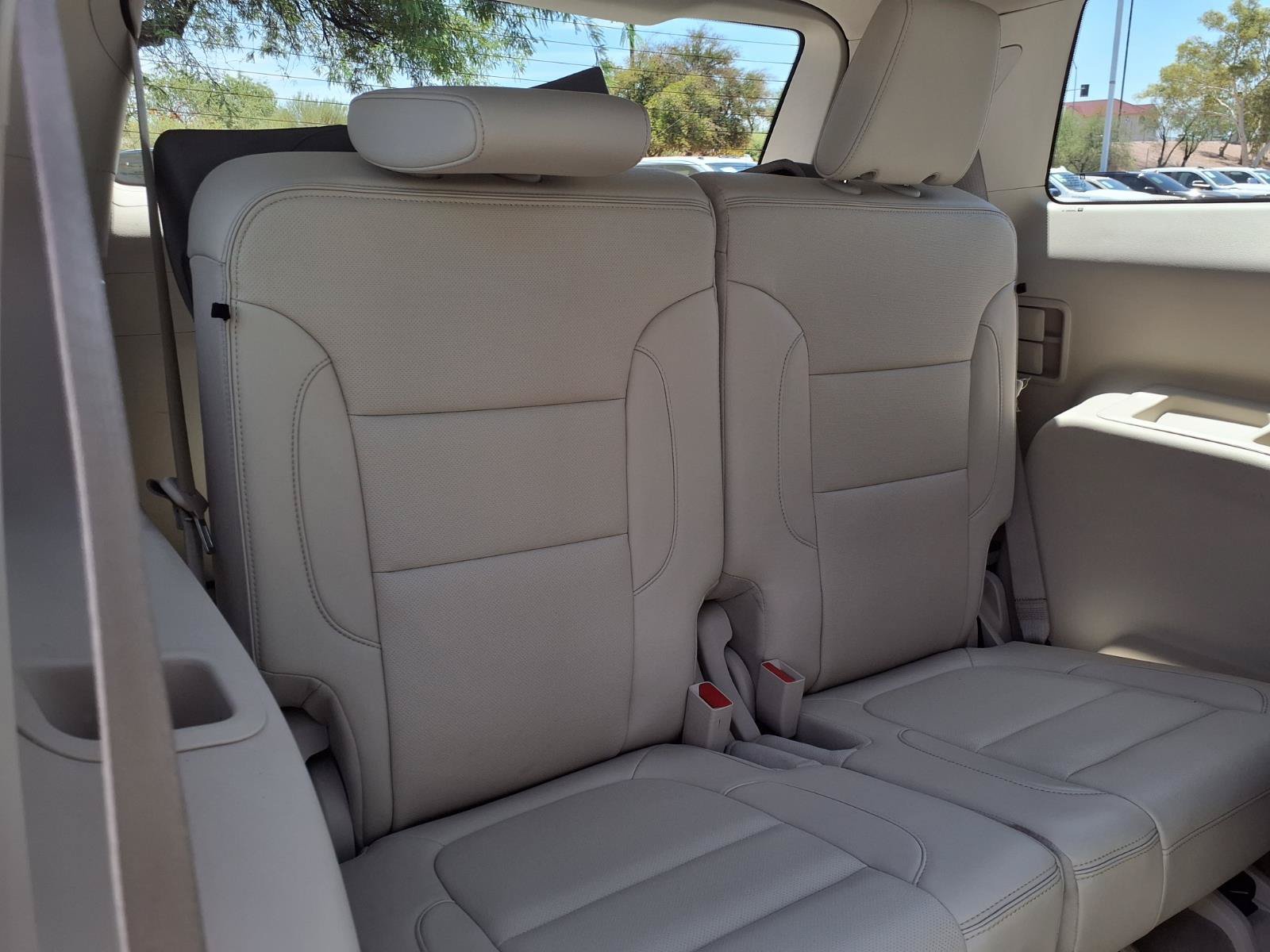 Used 2023 GMC Acadia Denali w/ Denali Technology Package FWD image 15