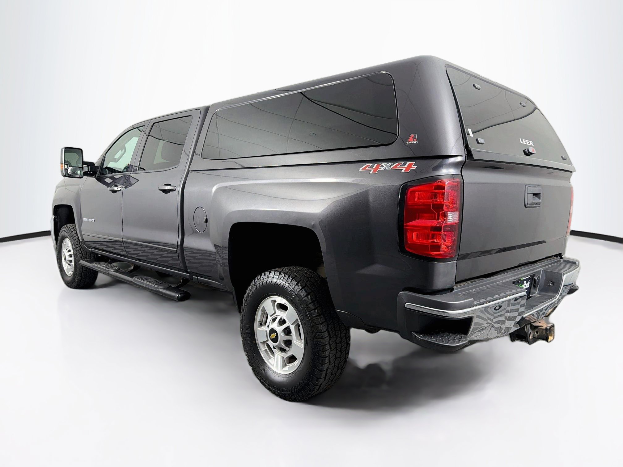 Used 2016 Chevrolet Silverado 2500 LT w/ LT Convenience Package AWD/4WD image 5