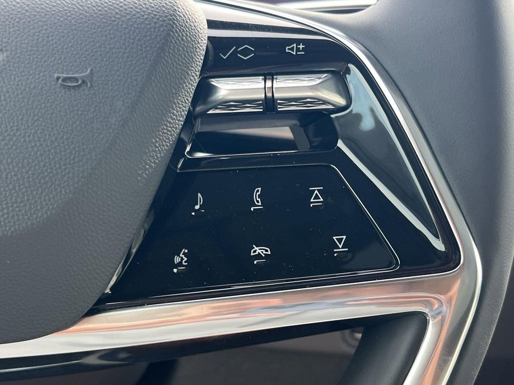 New 2026 Cadillac Escalade IQ Luxury 1 image 14