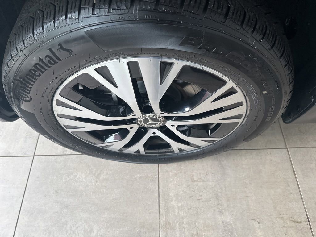 Certified 2024 Mercedes-Benz GLB 250 4MATIC image 23