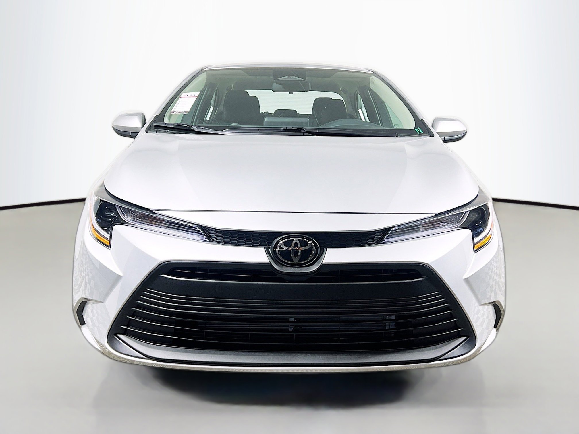 Used 2025 Toyota Corolla LE image 11