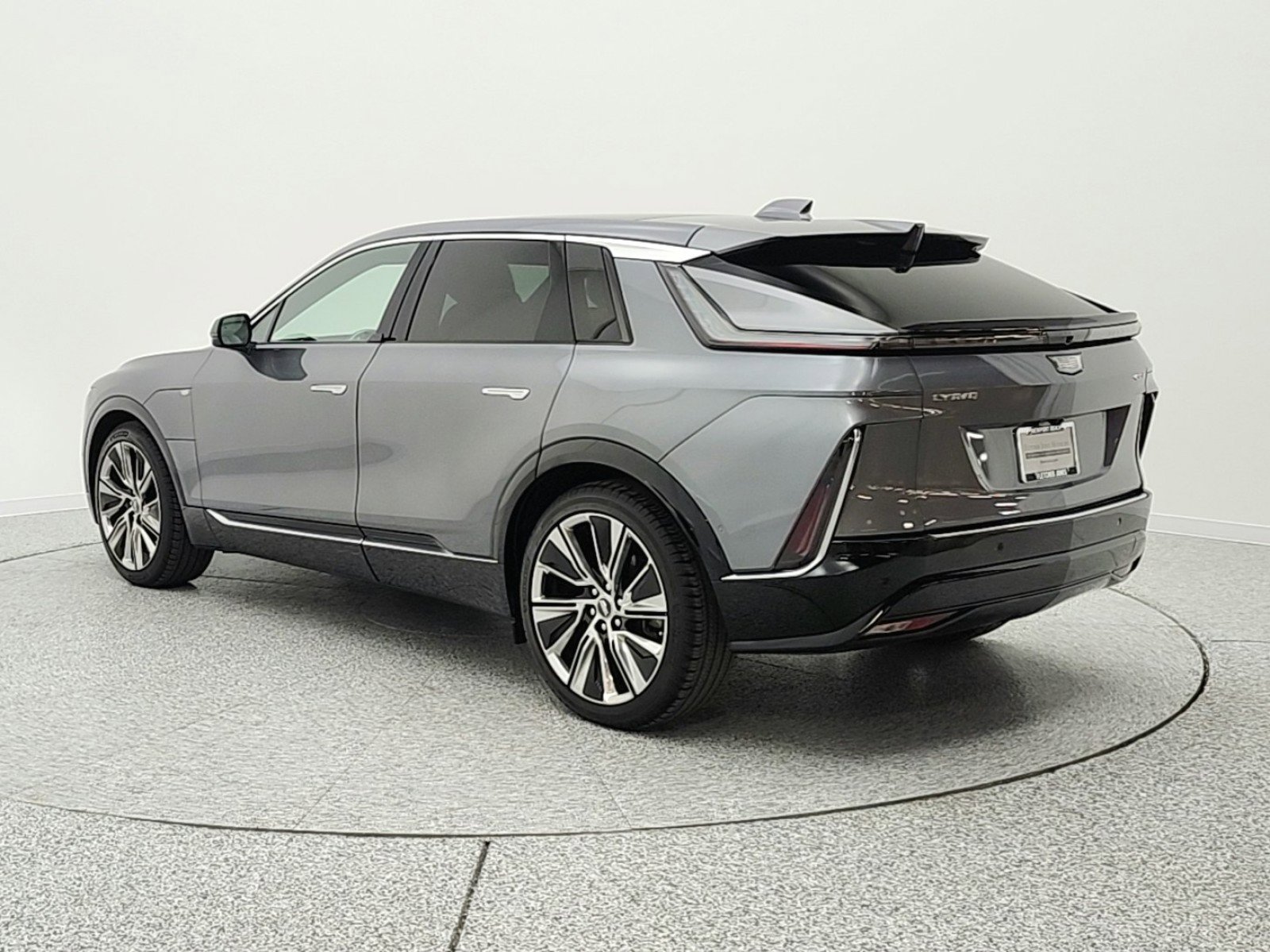 Used 2023 Cadillac Lyriq 2WD image 7