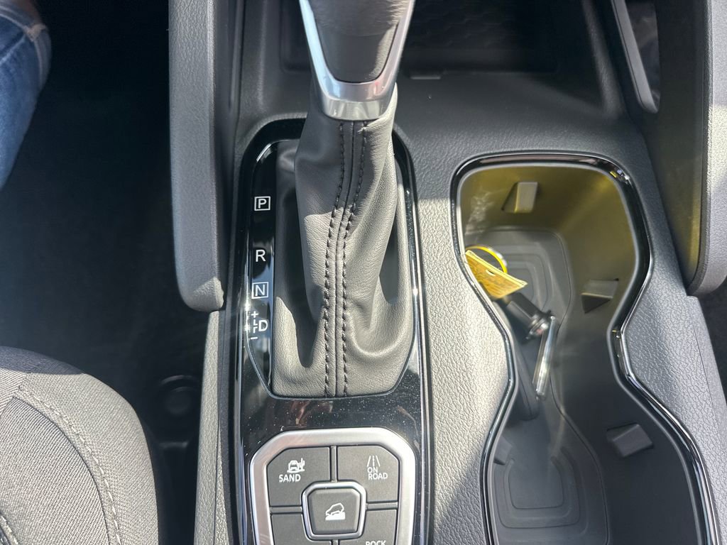 New 2026 Nissan Frontier SV AWD/4WD image 25