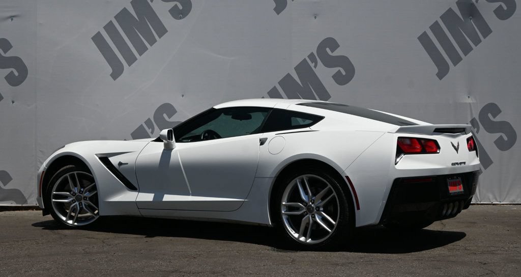 Used 2016 Chevrolet Corvette Stingray Coupe RWD image 7