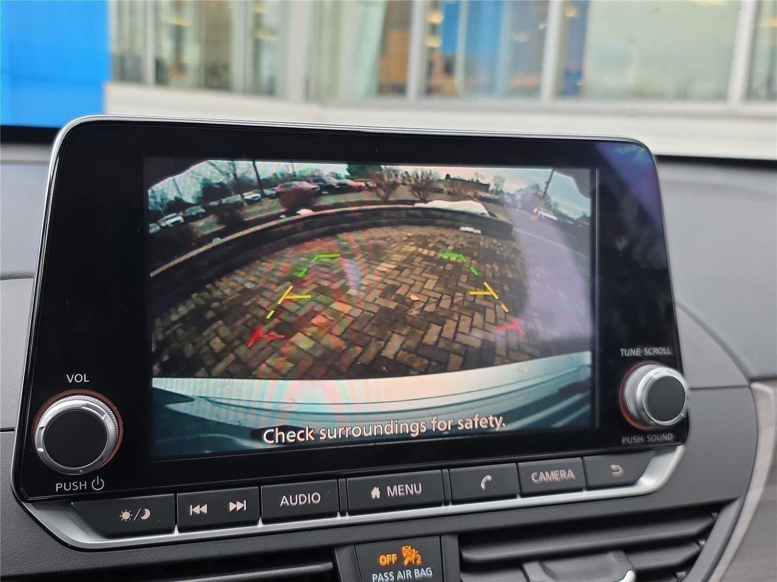 Used 2023 Nissan Altima 2.5 SV FWD image 27