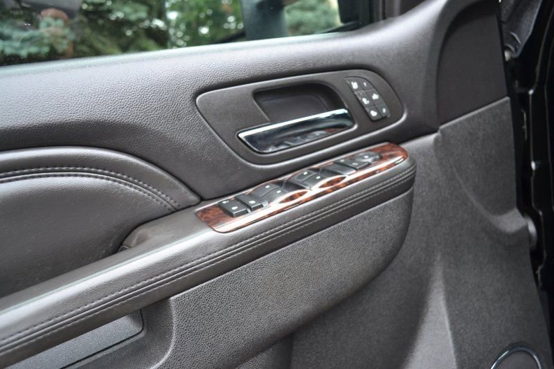 Used 2013 GMC Sierra 3500 Denali image 17