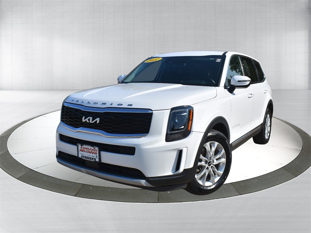 Used 2022 Kia Telluride LX image 1